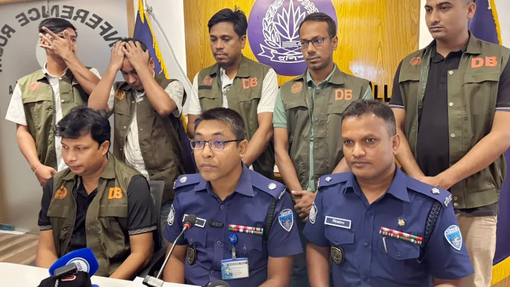অটোরিকশাচালক সুমনই তাজমিনকে ধ/র্ষ/ণের পর শ্বাসরোধে হ/ত্যা করেন